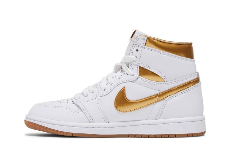 AIR JORDAN 1 RETRO HIGH OG WMNS "Metallic Gold"